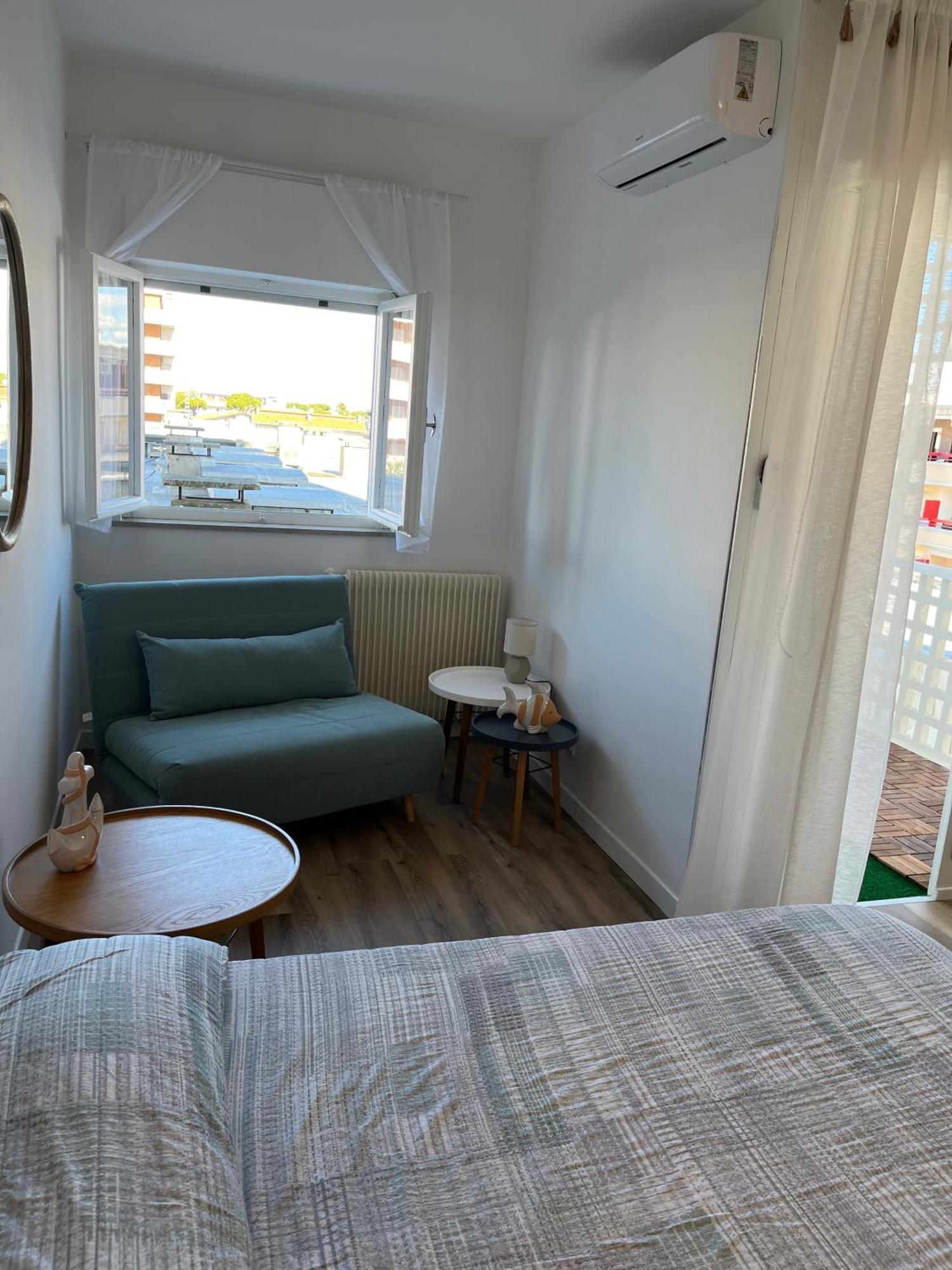 Apartamento Ca' Vittoria Lignano Sabbiadoro Exterior foto